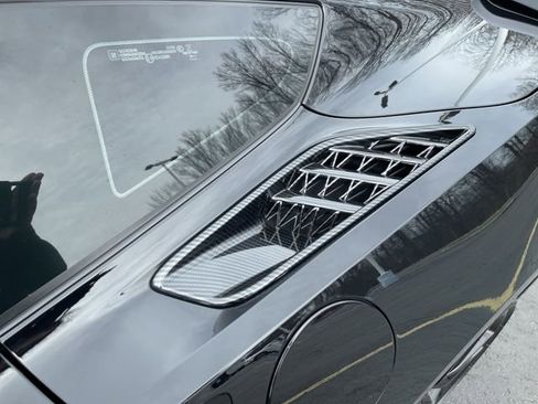 Used 2016 Chevrolet Corvette Stingray Coupe image 19