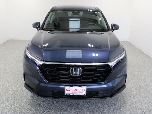 Used 2025 Honda CR-V EX image 3
