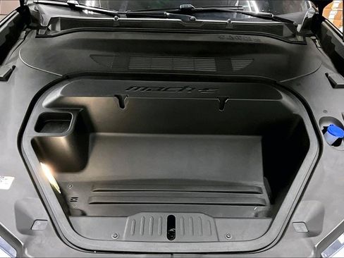 Used 2025 Ford Mustang Mach-E Premium image 5