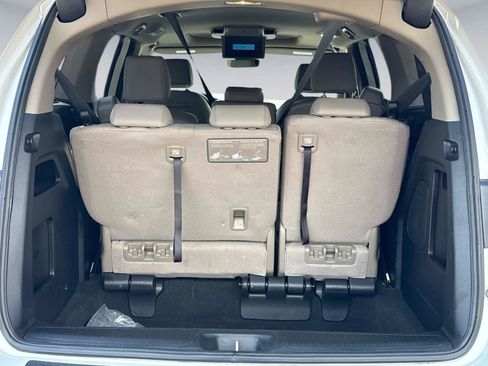 Certified 2024 Honda Odyssey Touring image 12