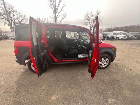 Used 2005 Honda Element EX image 5