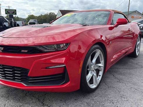 Used 2020 Chevrolet Camaro SS image 4