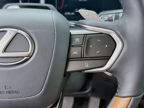 New 2026 Lexus RX 350 FWD image 40