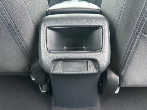 Used 2024 Honda HR-V LX image 23