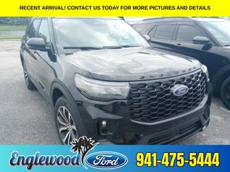 Used 2025 Ford Explorer ST-Line AWD/4WD video 1