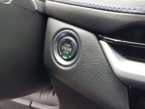 Used 2024 Cadillac XT4 Sport w/ Cold Weather Package image 15