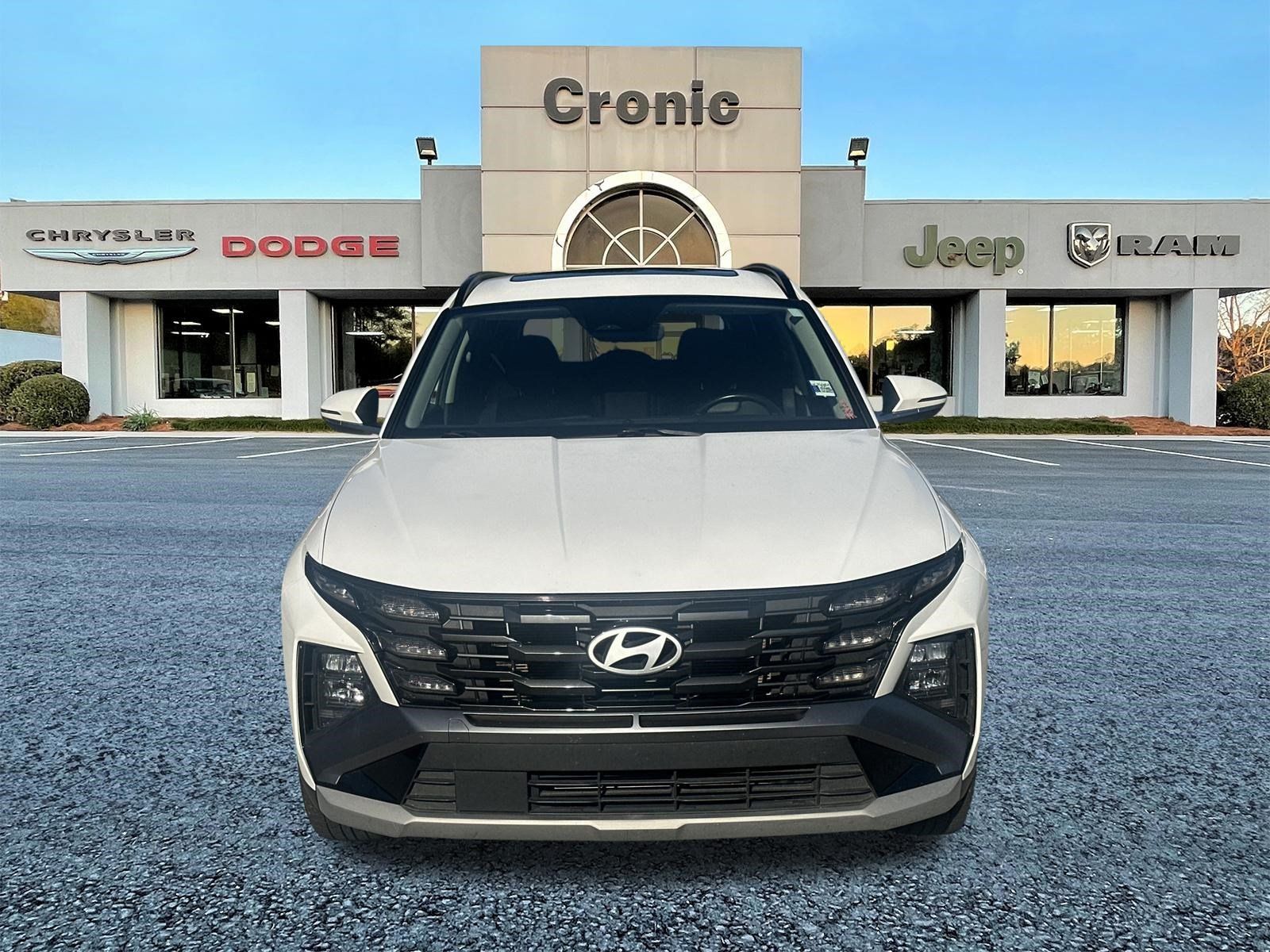 Used 2025 Hyundai Tucson SEL AWD/4WD image 8