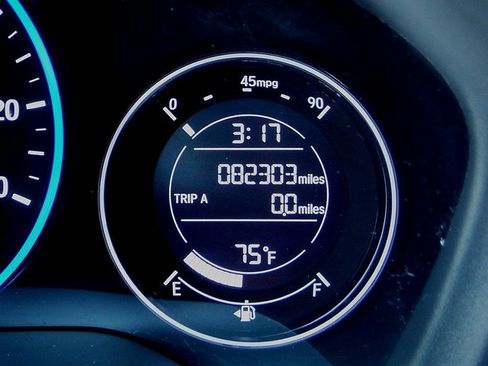 Used 2019 Honda HR-V LX image 35