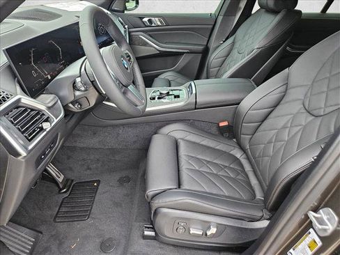 Used 2026 BMW X5 sDrive40i RWD image 15