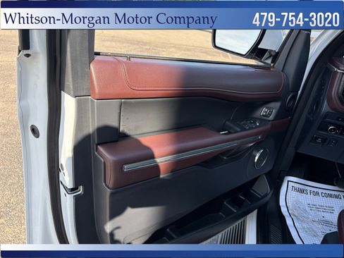 Used 2024 Ford Expedition Limited RWD image 10