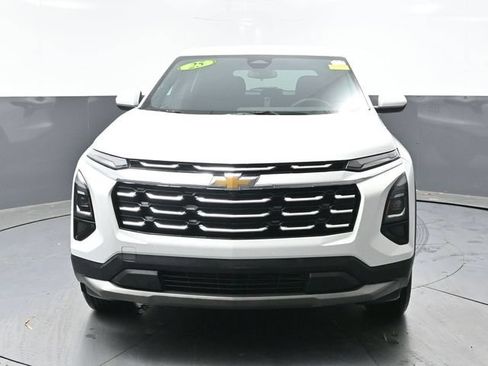 Used 2025 Chevrolet Equinox LT AWD/4WD image 8