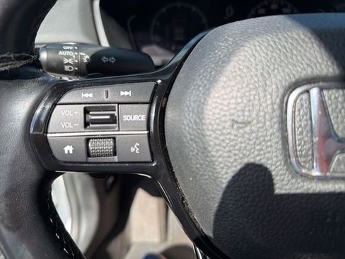 Used 2023 Honda Civic Sport image 12