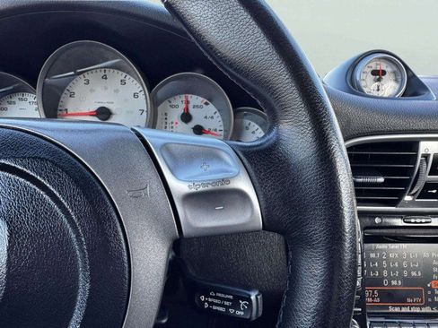 Used 2008 Porsche 911 Carrera S image 28