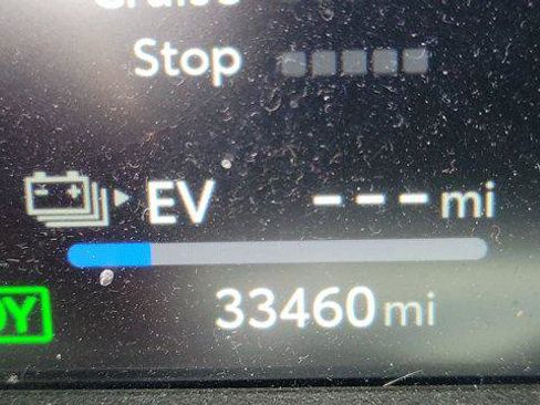 Used 2024 Toyota RAV4 XSE w/ Weather Package image 27