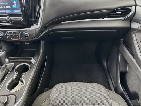 Used 2019 Chevrolet Traverse LS FWD image 24