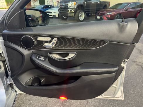Used 2017 Mercedes-Benz C 300 Sedan image 40