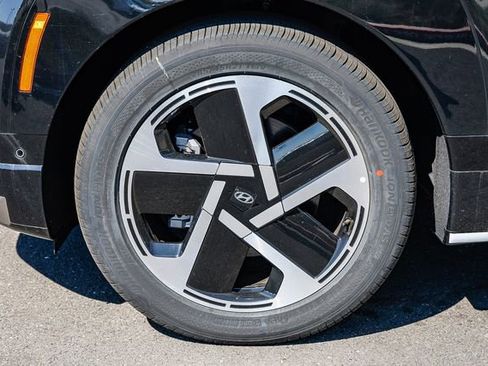 New 2026 Hyundai Ioniq 9 Calligraphy AWD/4WD image 11