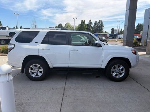 Certified 2023 Toyota 4Runner SR5 Premium w/ Moonroof Package AWD/4WD image 3