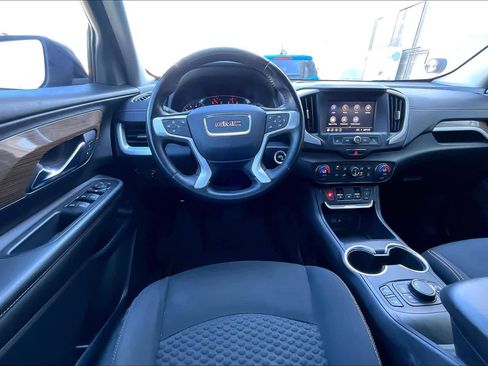 Used 2021 GMC Terrain SLE w/ Driver Convenience Package image 5