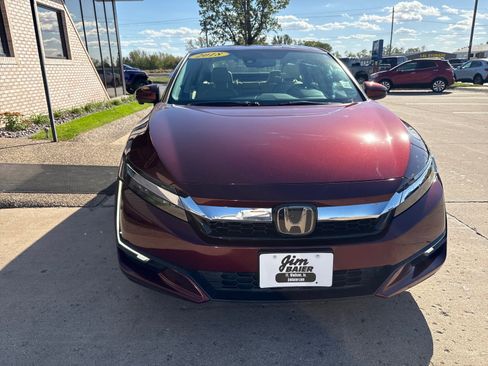Used 2018 Honda Clarity Touring image 6