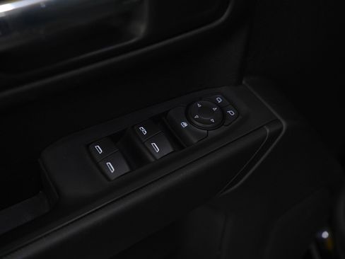 Used 2021 Chevrolet Silverado 1500 Custom image 21