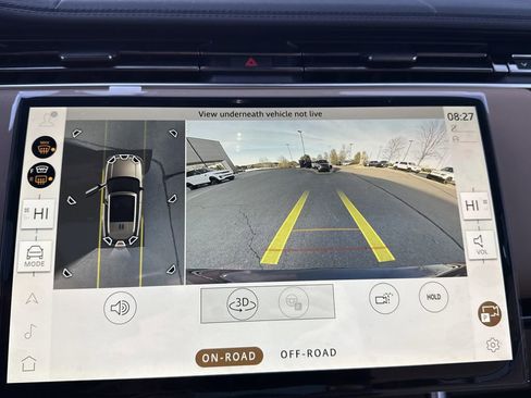 New 2025 Land Rover Range Rover SE image 27