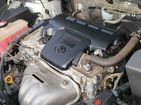 Used 2016 Toyota RAV4 XLE image 24