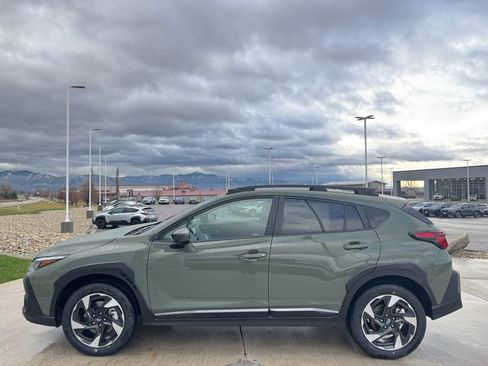 New 2026 Subaru Crosstrek 2.5i Limited w/ Crosstrek Mirror Package image 6