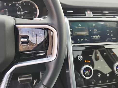 Used 2023 Land Rover Discovery Sport S R-Dynamic image 28