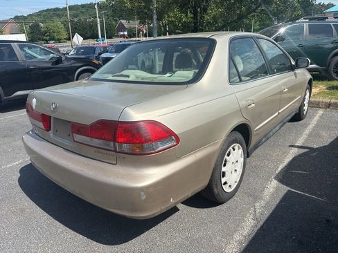 Used 2001 Honda Accord LX image 4