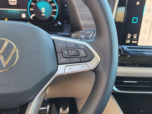 New 2026 Volkswagen Atlas SEL Premium R-Line image 10