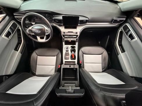 Certified 2024 Ford Explorer XLT w/ Equipment Group 202A AWD/4WD image 26