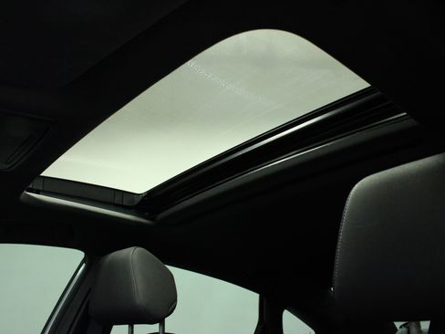 Used 2023 Honda Accord Sport image 10