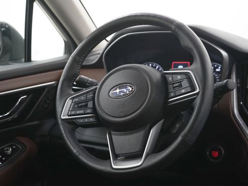 Used 2024 Subaru Outback Touring AWD/4WD image 14