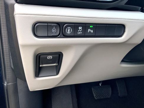 Used 2026 Acura MDX w/ Technology Package FWD image 36