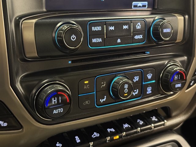 Used 2018 GMC Sierra 1500 Denali w/ Denali Ultimate Package AWD/4WD image 31