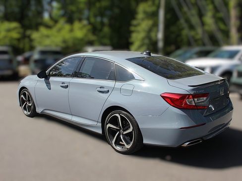 Used 2022 Honda Accord Sport image 6