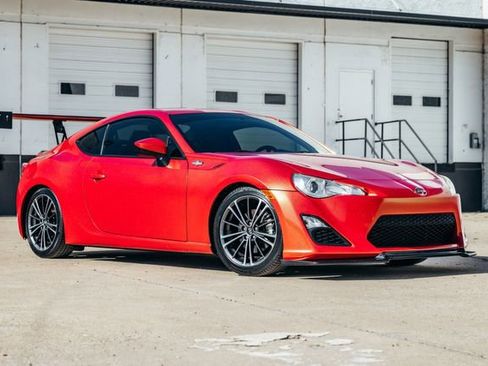 Used 2013 Scion FR-S image 34