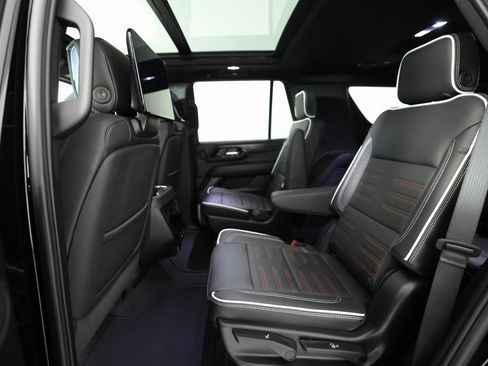 Used 2026 GMC Yukon AT4 Ultimate image 16