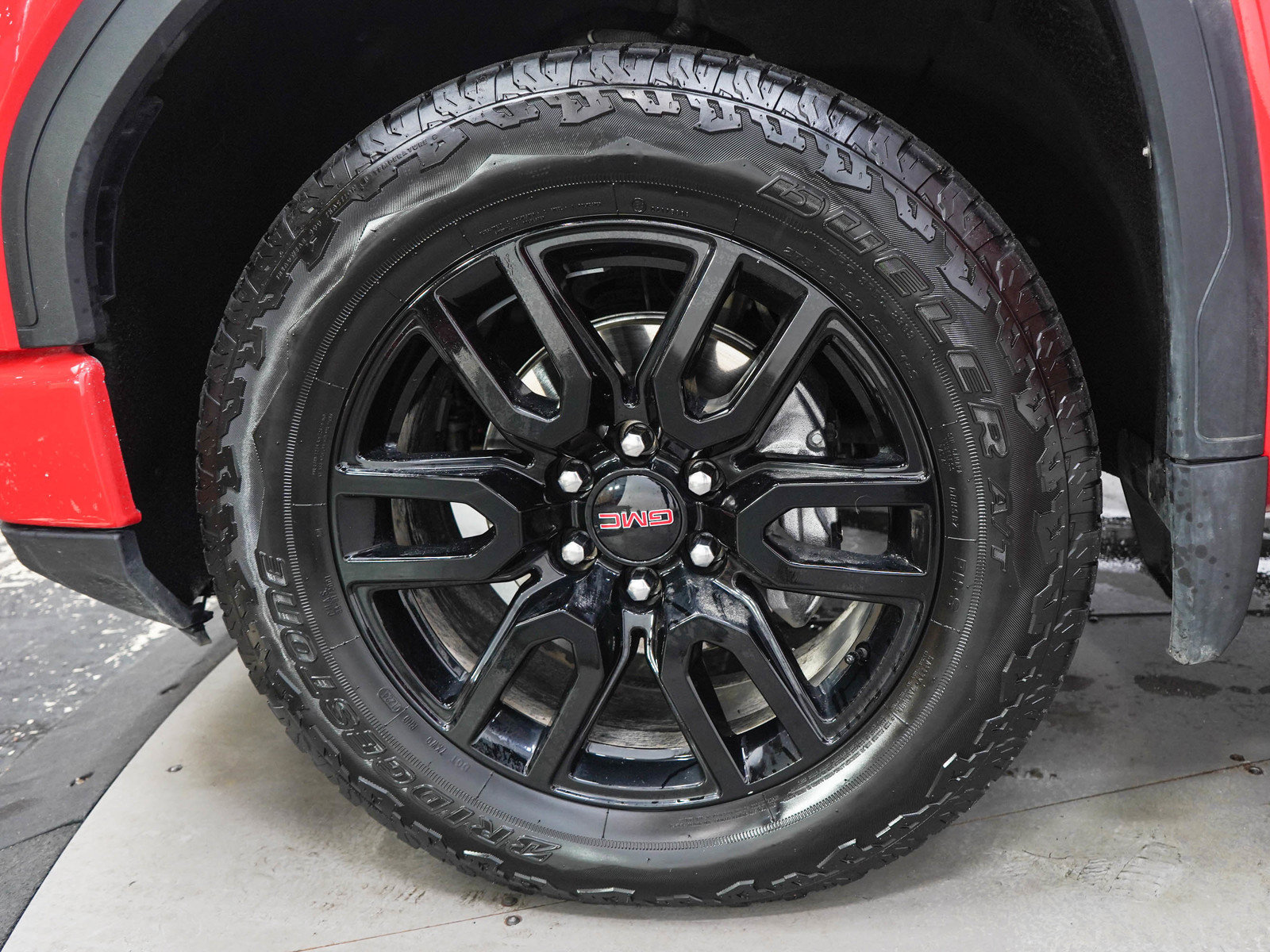Used 2024 GMC Sierra 1500 Elevation w/ Elevation Premium Package AWD/4WD image 31