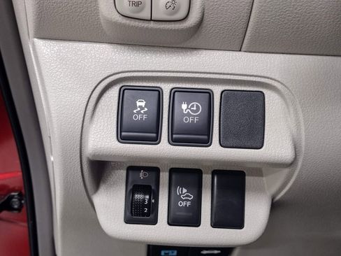 Used 2011 Nissan Leaf SL FWD image 23