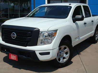 Used 2021 Nissan Titan S w/ S Utility Package