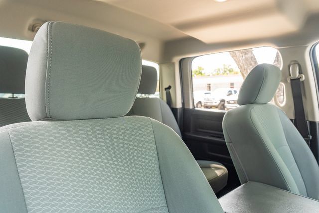 Used 2018 RAM 2500 Tradesman w/ Chrome Appearance Group AWD/4WD image 43