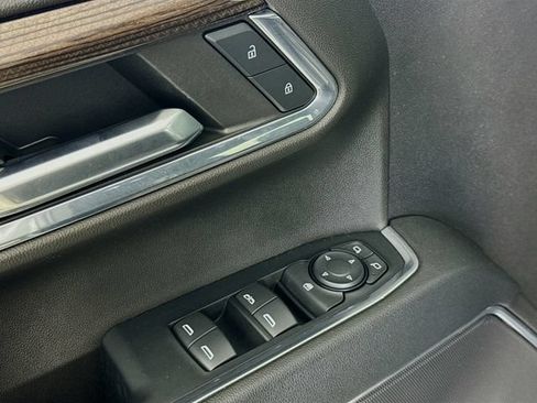 Used 2024 Chevrolet Silverado 1500 RST AWD/4WD image 19