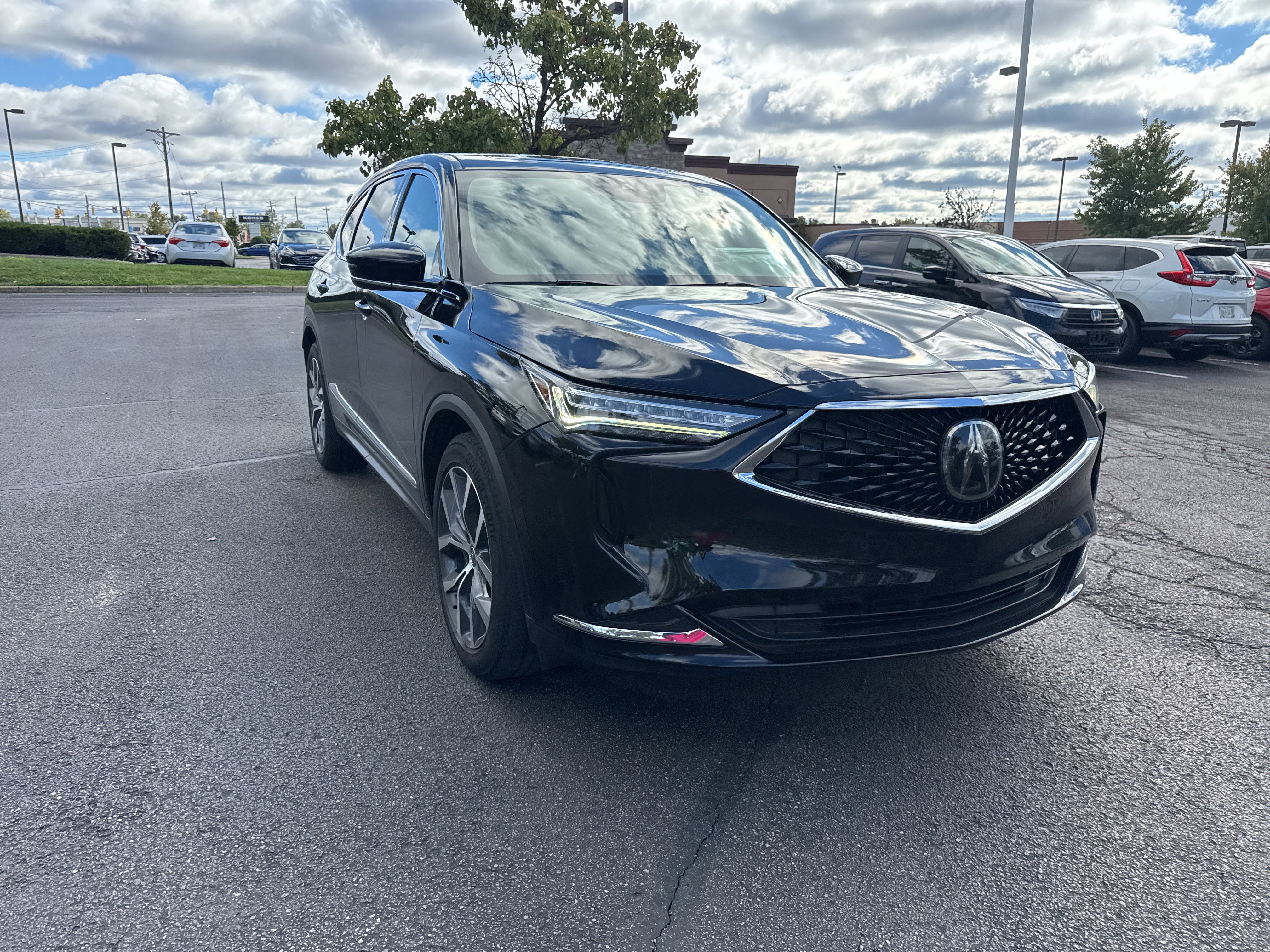 Used 2023 Acura MDX w/ Technology Package AWD/4WD image 23
