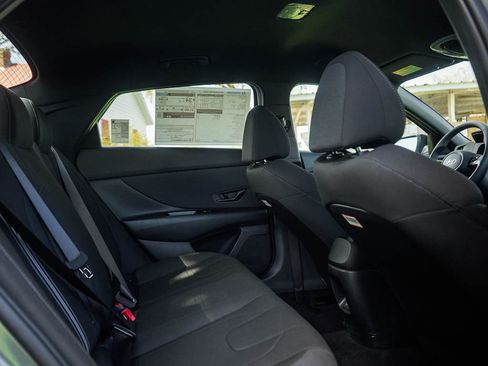 New 2026 Hyundai Elantra Sport FWD image 11