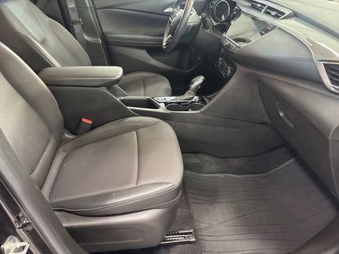 Used 2023 Buick Encore GX Select AWD/4WD image 23