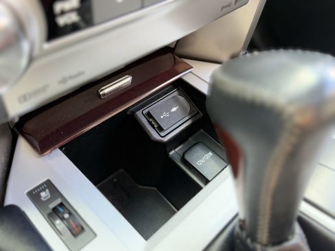 Used 2017 Lexus GX 460 image 21