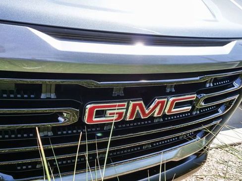 Used 2022 GMC Canyon Elevation w/ Trailering Package RWD image 4