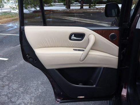 Used 2018 Nissan Armada Platinum AWD/4WD image 26